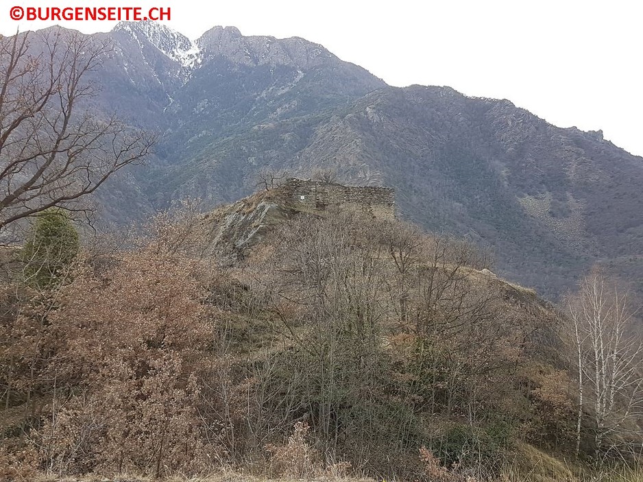Burg Chenal