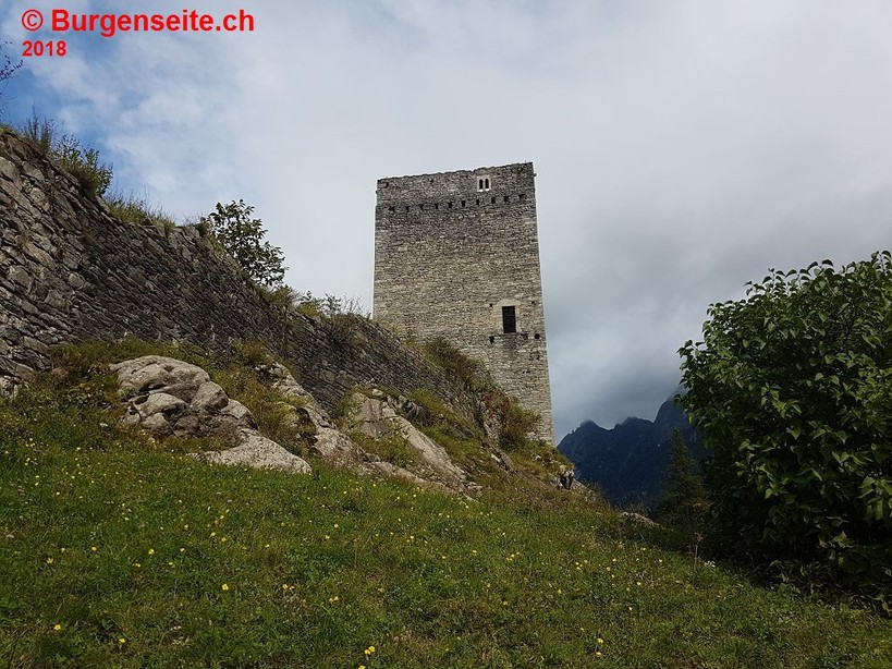 Ruine-Castelmur–13- Ruine Castelmur