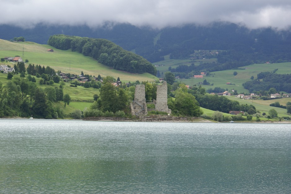 Ruine-Pont-en-Orgoz–4- Ruine Pont-en-Ogoz