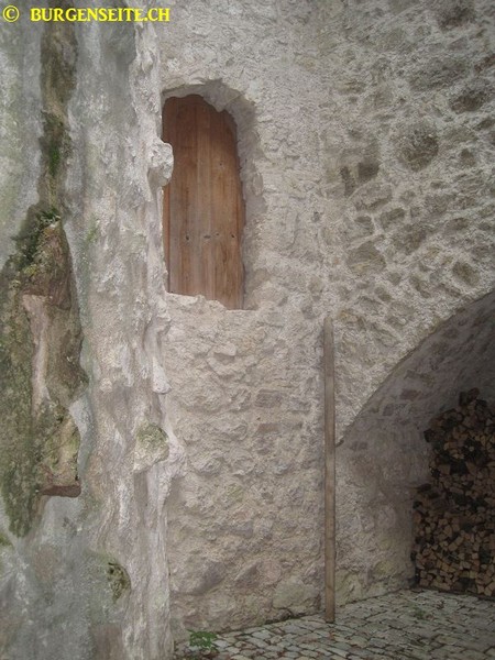 Schloss-Neu-Bechburg–2- Schloss Neu Bechburg