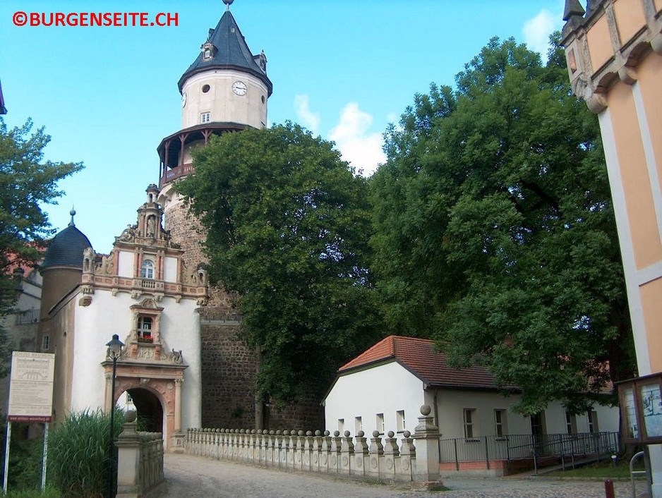 Schloss-Wiesenburg—4- Schloss Wiesenburg