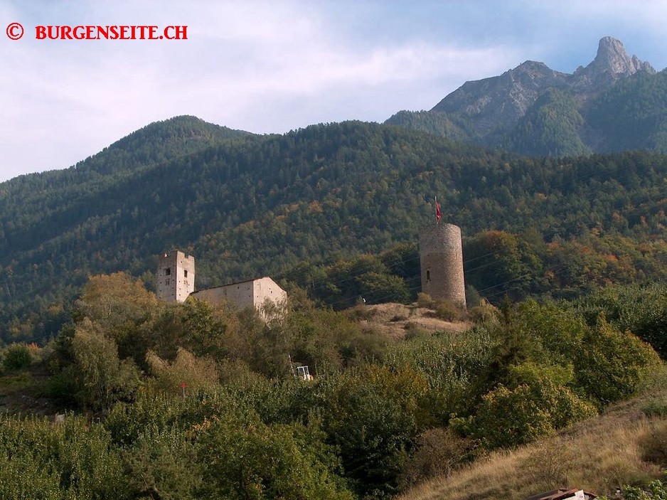 Ruine Turm von Saxon